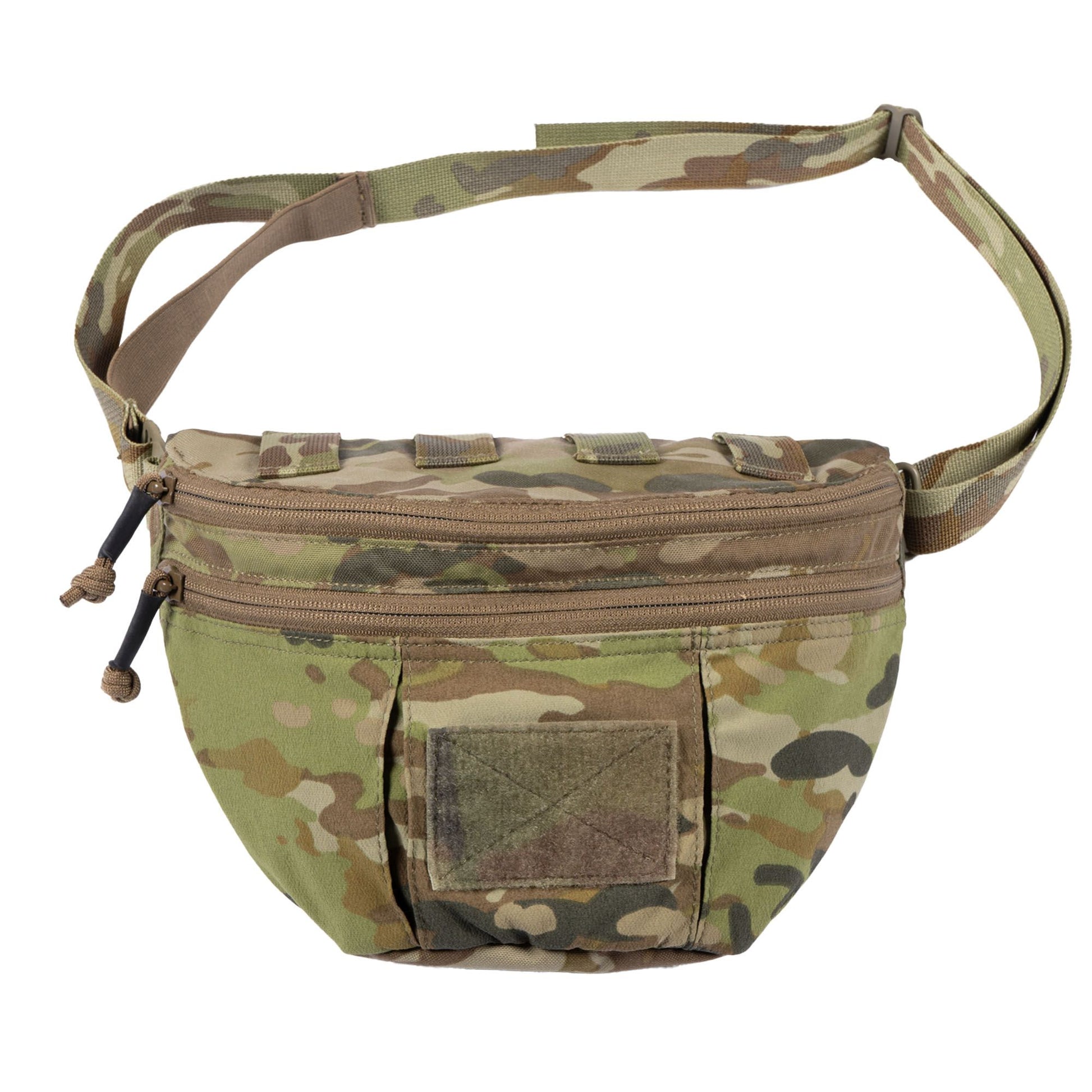 As part of the versatile ASAD Velcro-In accessories range, the SLABB has a velcro sandwich to mount to a plate carrier/chest rig mounted pouch. It can be mounted either under the front flap and cummerbund or inserted into the plate pocket on most plate carriers.  www.defenceqstore.com.au