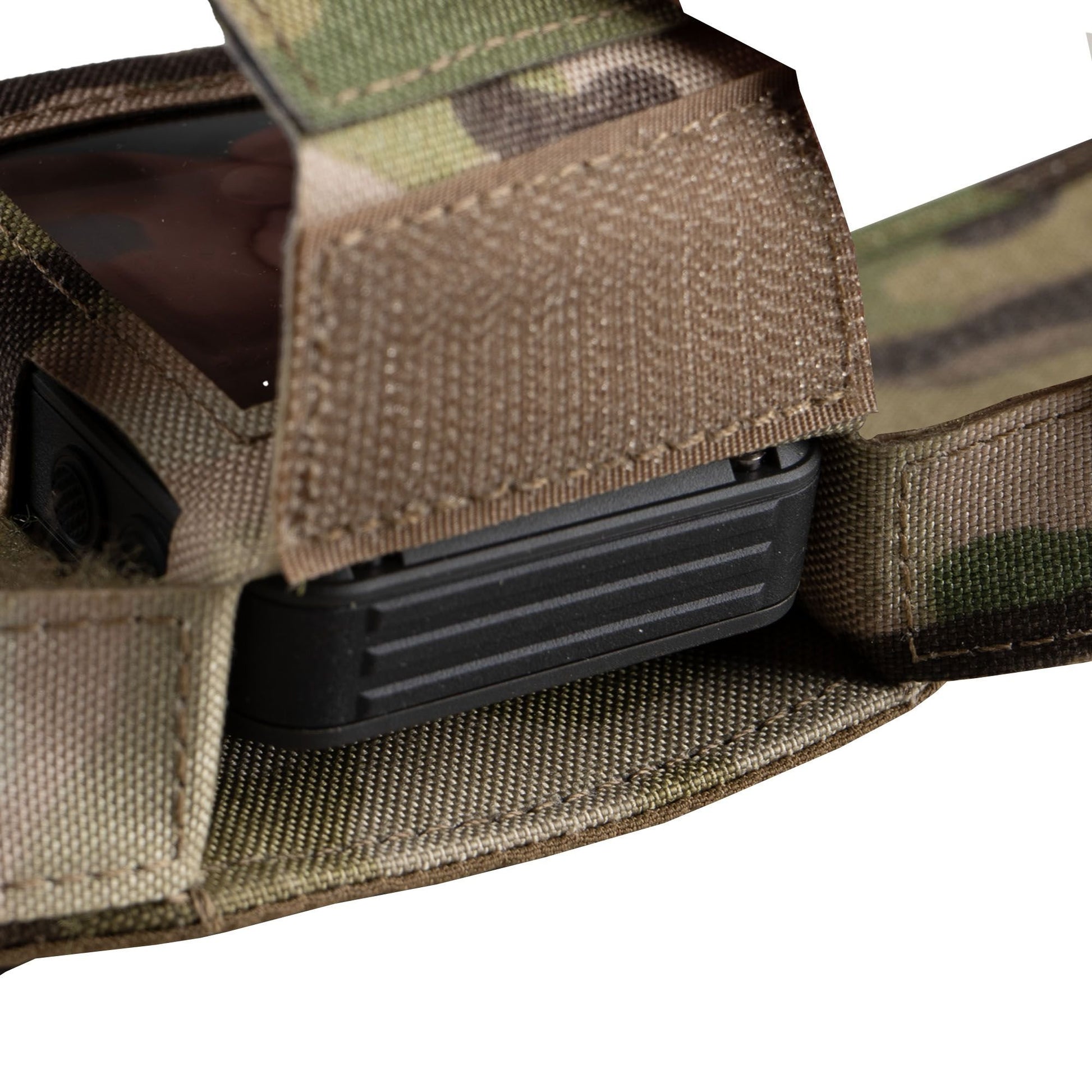 The PLATATAC 801 GPS Wrist Pouch is designed to hold the Garmin 801 GPS on the wearer's wrist. The pouch features a clear PVC window to and cut outs to access all buttons. The pouch also features a full cover for times when concealment is necessary. www.defenceqstore.com.au where the army shops