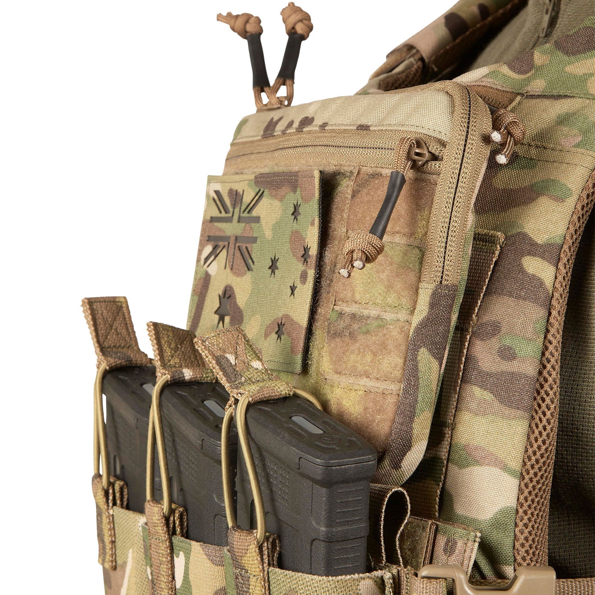 The PLATATAC S&M Zippered Admin Pouch is a large, low-profile admin pouch designed for plate carrier and chest rig use so that you can store and organise all your field administration needs in one location. www.defenceqstore.com.au