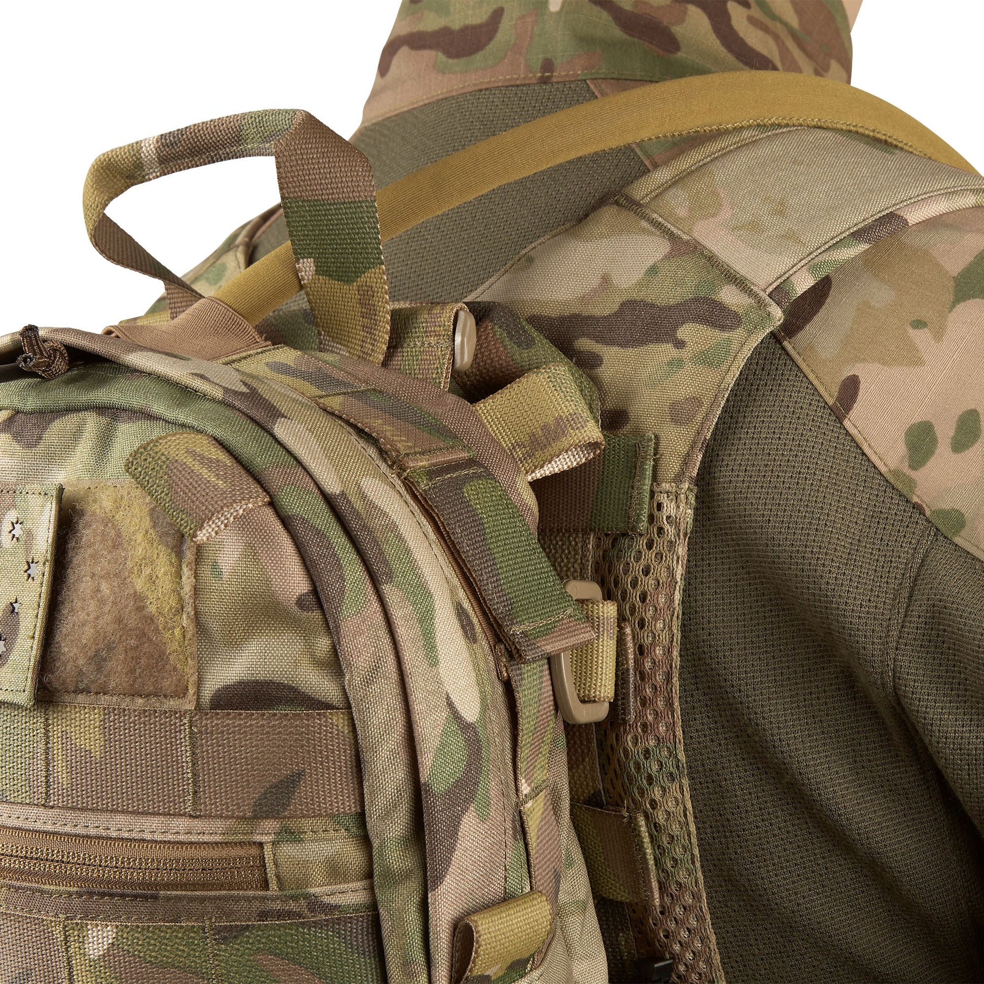 Much like the Alpha Modular, the Echo bridges the gap between Hydration Carriers and Day Packs. With multiple carriage options including Removable Shoulder Straps, MOLLE on capability,&nbsp;the Platatac&nbsp;Echo Hydration Pack&nbsp;is the most versatile hydration solution on the market. www.defenceqstore.com.au