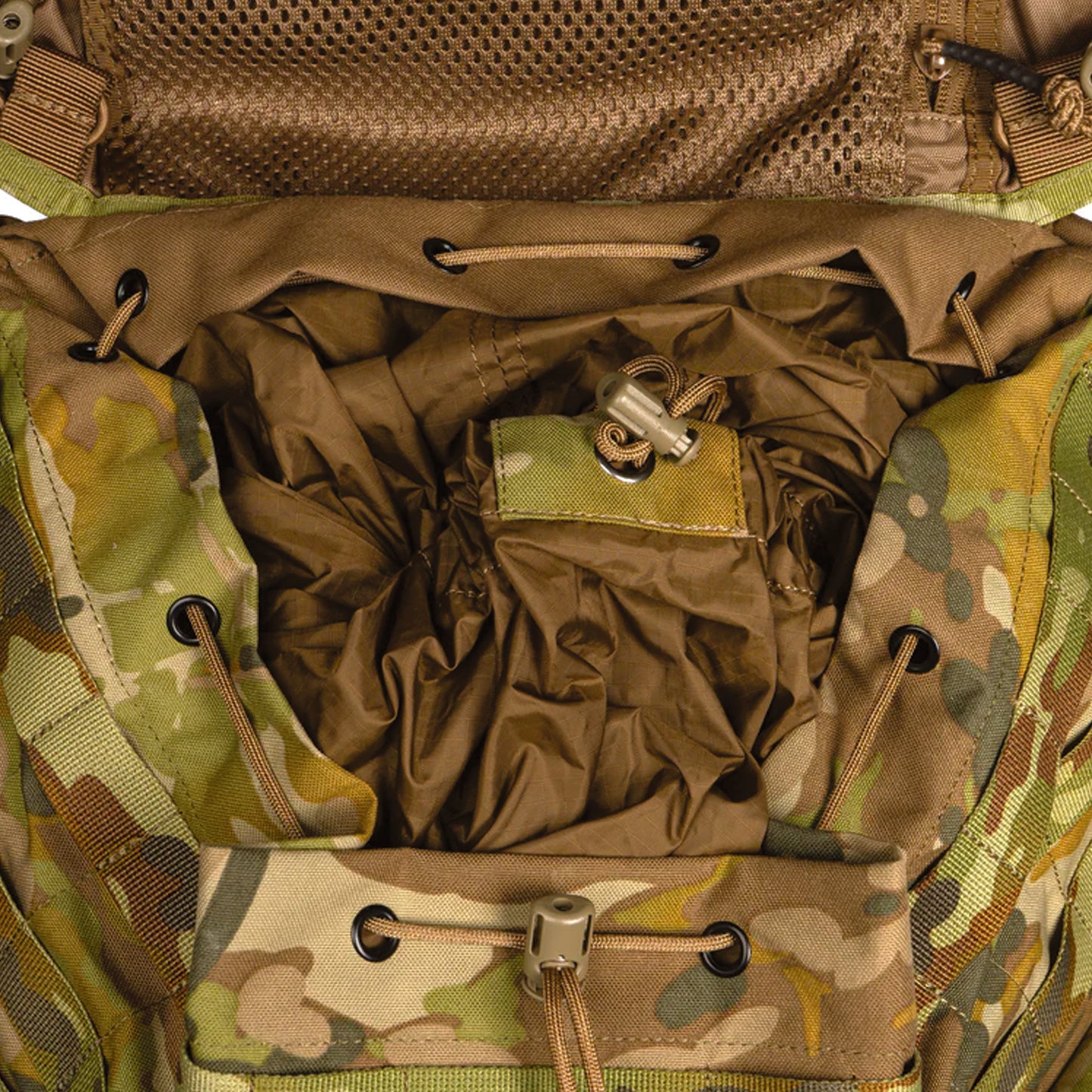The Platatac Extended Patrol Alice Pack (EPAP) draws directly from the ARVN and tropical rucksacks carried by Australian and U.S. forces during last century’s jungle campaigns -packs defined by simplicity, durability, and practical load carriage in harsh environments. www.defenceqstore.com.au