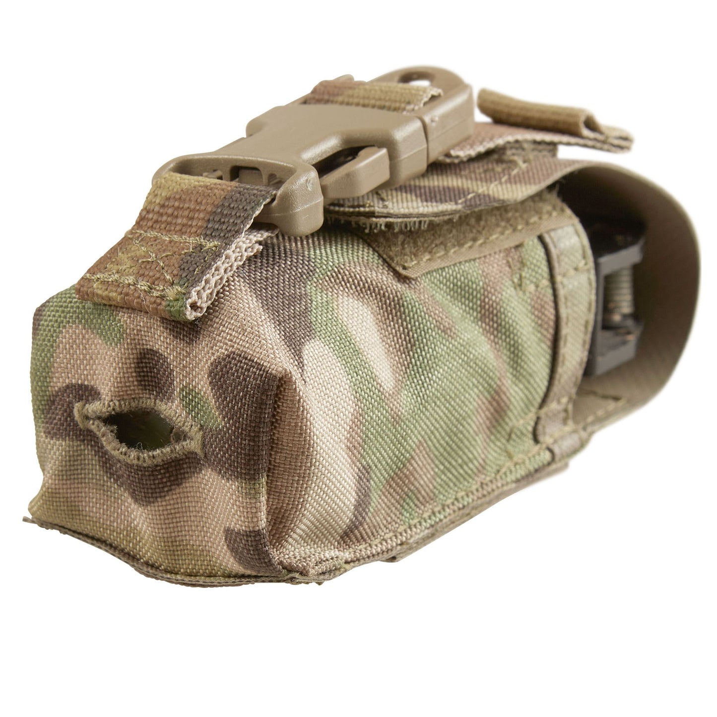 The PLATATAC HW Single Flash Bang Pouch is designed to fit a Nico Flashbang, or any other EO or similar-sized items. Made from a single piece of laser-cut Ultracomp material, it is lightweight and hydrophobic, making it ideal for maritime operations. www.defenceqstore.com.au where the army shops