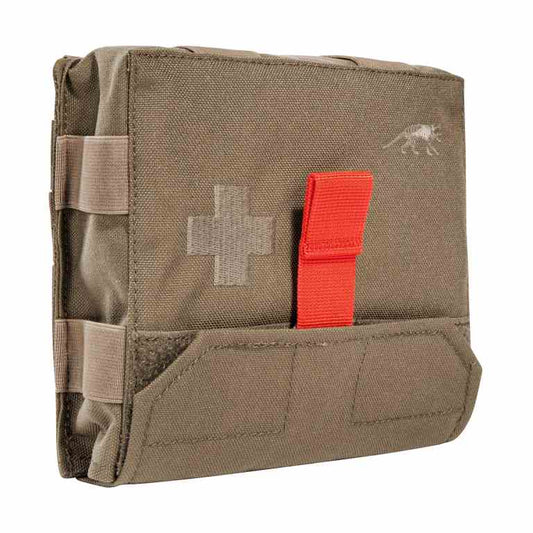 First aid pouch with quick-access system. Attachment with MOLLE reverse system. www.defenceqstore.com.au