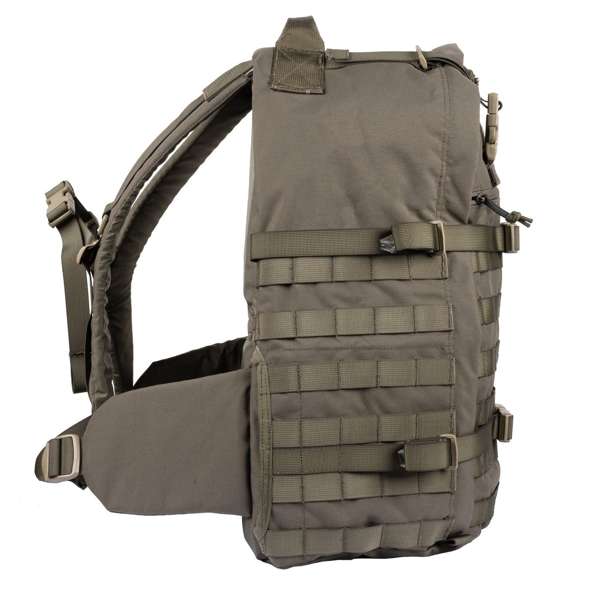 Developed in response to an Australian Defence Force requirement, the Platatac Lightweight Field Pack is a versatile 31-litre pack designed to bridge the gap between a day pack and a larger patrol pack. www.defenceqstore.com.au