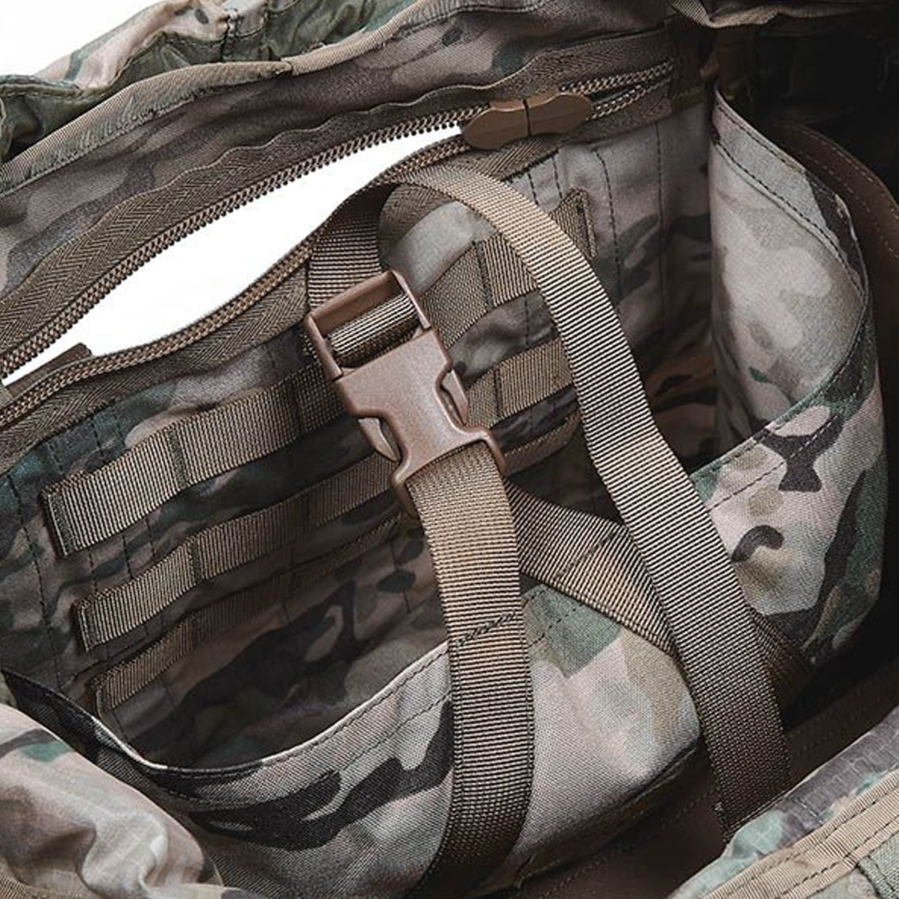  MAC ALICE has always been a popular choice for those looking for a field pack built for the fight. The 2020 edition builds upon the initial MAC ALICE concept, with rigorous test and adjustment of every feature to create the ultimate field pack.www.defenceqstore.com.au