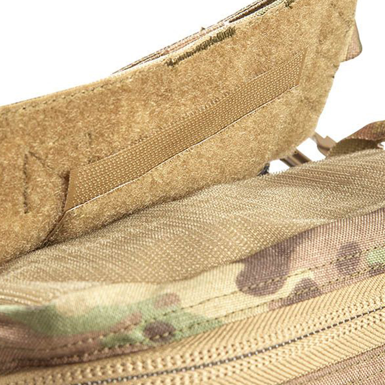 The Platatac Tear Away Med Pouch (TAMP) is a vertically mounted, compact, well laid out solution to store your individual first aid kit (IFAK), it can be mounted on any MOLLE/PALS platform and rapidly deployed in a matter of seconds for when you need it most. www.defenceqstore.com.au