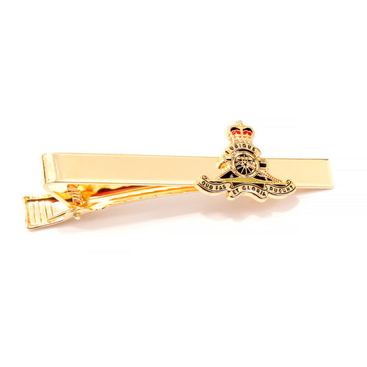 Add a touch of elegance to your look with the Royal Regiment of Australian Artillery (RAA)  Artificer 20mm enamel tie bar! Crafted with gold-plated material, this gorgeous tie bar is perfect for any work or formal occasion. www.defenceqstore.com.au