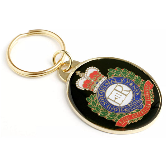 Catapult your style with this glimmering 40mm gold plated enamel key ring, crafted by the Royal Australian Engineers. Keep your keys organised and spark conversations with this stunning trinket! www.defenceqstore.com.au