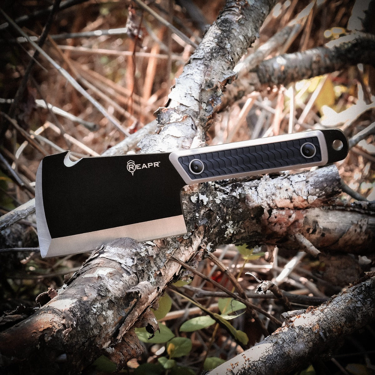 Look no further for the most versatile in fixed blade knives. The Reapr Versa CLEAVR cleaver knife perfect for almost any use. Take it on the trail and use it as a mini axe or machete to help clear brush. Take it camping to help whittle wood for the fire or rip rope. www.defenceqstore.com.au