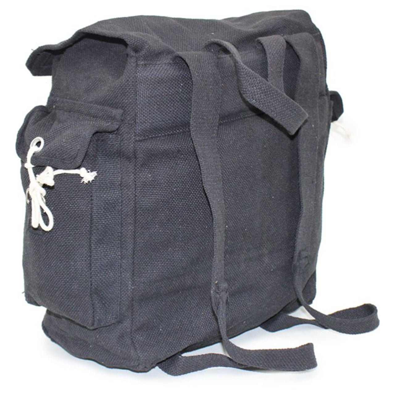 Originally used as a military backpack, the Haversack’s heavy-duty canvas offers lightweight durability when carrying your belongings. With its top-loading main compartment secured by buckles and its external compartments secured by press buttons and rope, it offers varied practicality and versatility. www.defenceqstore.com.au