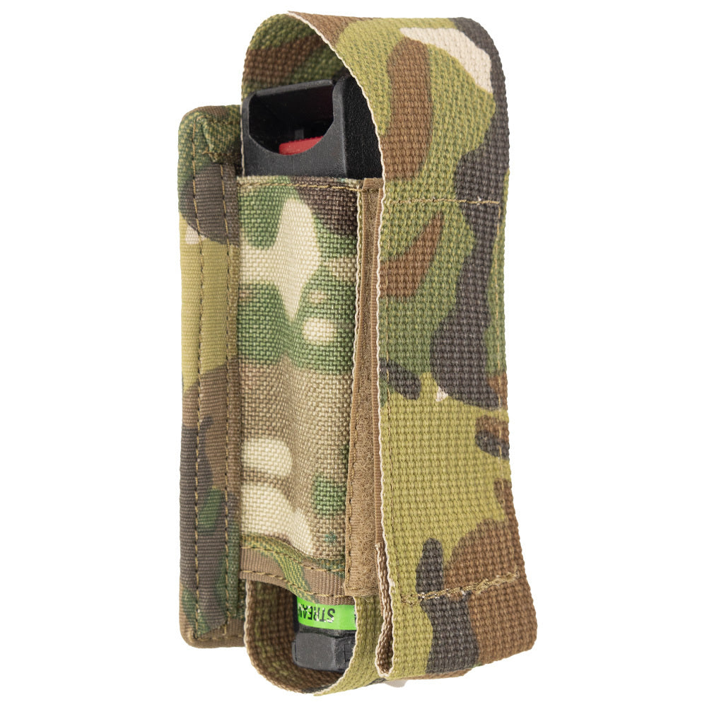 Holds a single 40mm Illumination round in a protective nylon sleeve. The round is held in via a Velcro flap that also acts as a "self serve" pull tab.&nbsp; www.defenceqstore.com.au