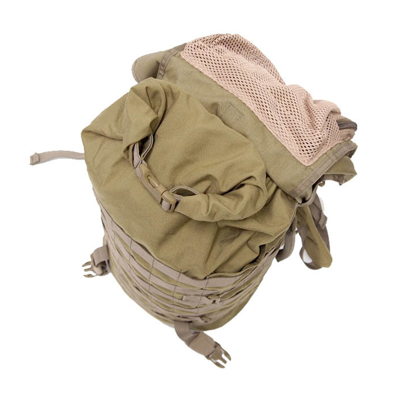 Designed to meet the day to day requirements of an operators ‘grab bag’. It’s simple yet bomb proof design makes it ideal for field use. www.defenceqstore.com.au