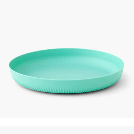 Generously sized to hold 1000ml of the delicious outdoor gourmet food you have prepared, Passage plates are simple, light and functional. www.defenceqstore.com.au