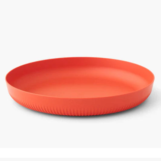 Steep sidewalls prevent food spills, and the large radius curve between sidewalls and the base matches Sea to Summit spoons or sporks perfectly, so you never miss a morsel Made from EU food-grade glass-reinforced polypropylene, Passage Dinnerware is surprisingly strong - it's also microwave safe. www.defenceqstore.com.au