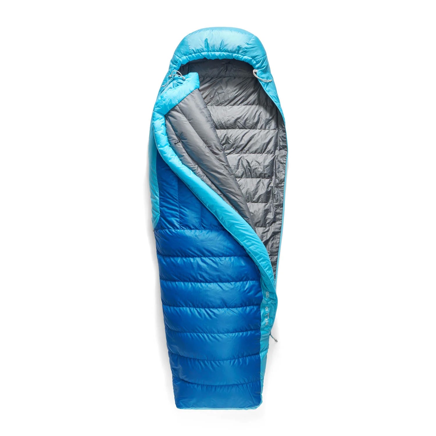 If you've ever wished for a less-constrictive sleeping bag that keeps you comfortable in a variety of cool-to-warm conditions, the Trek may become your go-to bag. The Free-Flow Zip system allows you to open the bag sequentially for ventilation up to the point where it is opened flat as a quilt www.defenceqstore.com.au