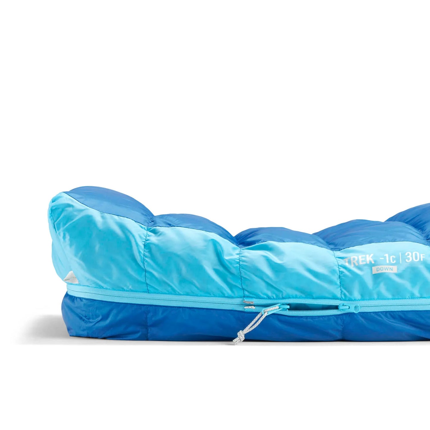 If you've ever wished for a less-constrictive sleeping bag that keeps you comfortable in a variety of cool-to-warm conditions, the Trek may become your go-to bag. The Free-Flow Zip system allows you to open the bag sequentially for ventilation up to the point where it is opened flat as a quilt www.defenceqstore.com.au