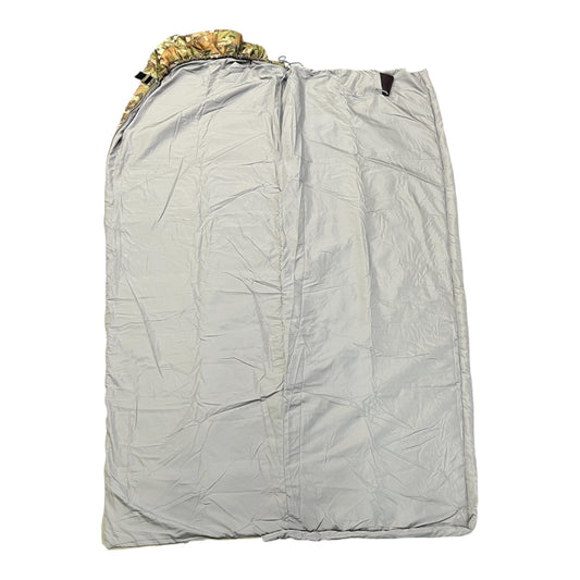 Stay warm and comfortable in the field with the AMCU Cadet Sleeping Bag, engineered for reliability in temperatures from +5 to 0 degrees. Built with a durable 190T multicam polyester shell and premium 175GSM microfibre fill, this bag delivers serious insulation without the bulk. www.defenceqstore.com.au