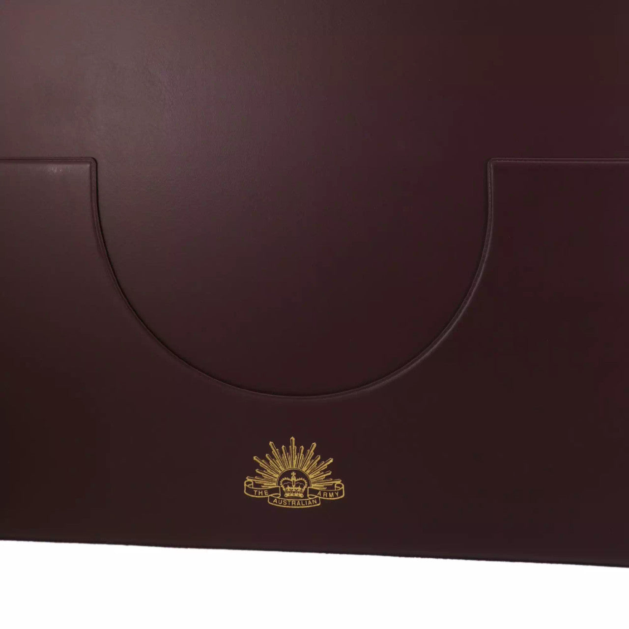 Keep your slouch hat in flawless condition with this purpose-built Rising Sun Edition carrier. Constructed from heavy-duty cardboard with heat-sealed PVC protection, it withstands the rigours of travel and storage without compromise.  www.defenceqstore.com.au