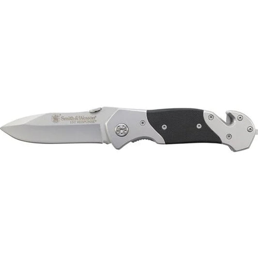 The Smith &amp; Wesson SWFR 1st Response Drop Point Folding Knife is designed for tactical professionals and outdoor enthusiasts. The 3.3″ blade is made from durable 7Cr17MoV high carbon stainless steel, offering excellent sharpness and corrosion resistance.  www.defenceqstore.com.au
