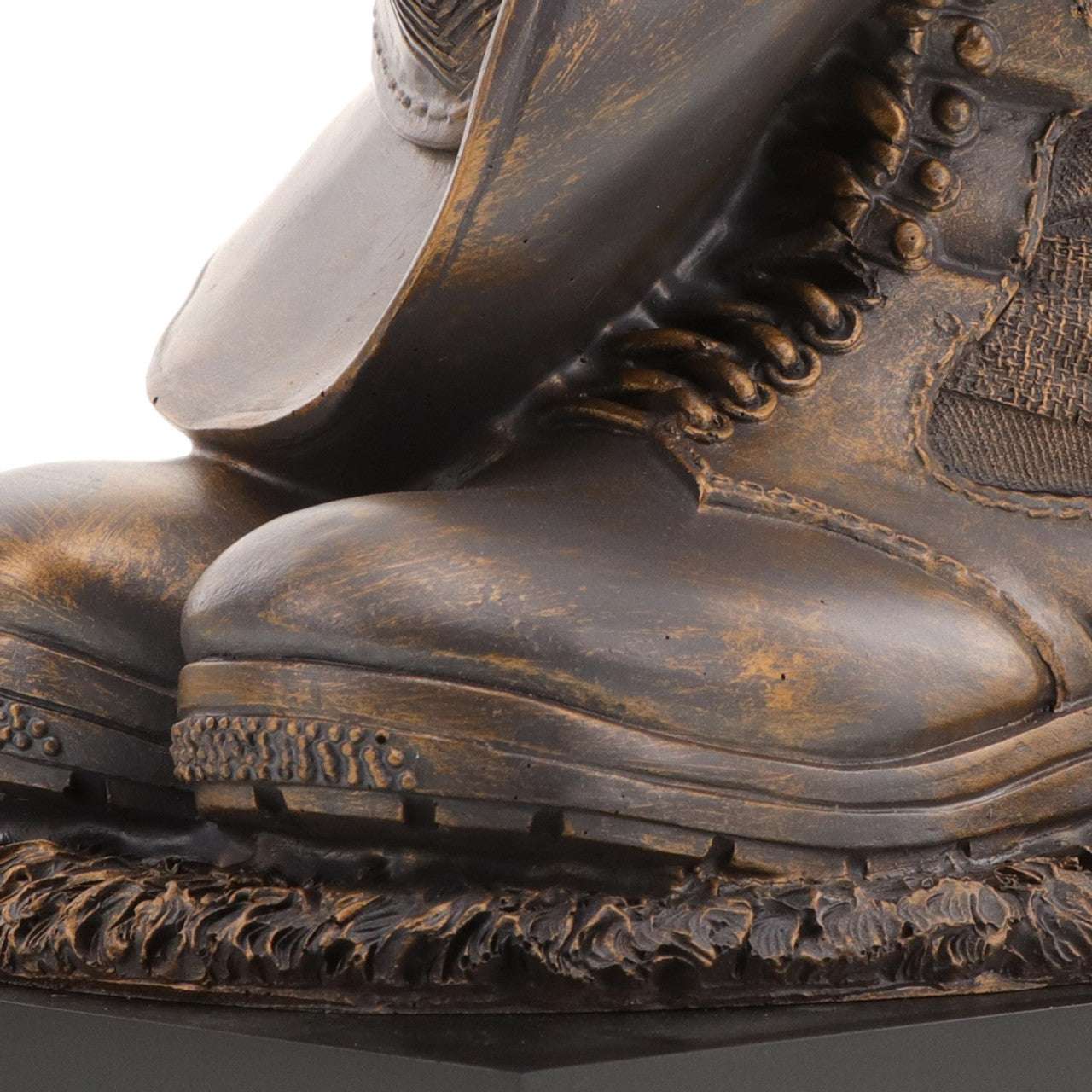 The Master Creations Stand Down Figurine is the perfect present for serving members or veterans. This cold-cast bronze figurine mounted on a wooden block depicts a soldier's slouch hat placed on his combat boots at the end of a long day. This versatile piece can be used as bookends, trophies and will make a great farewell gift. A timeless piece to evoke emotions and discussion. www.defenceqstore.com.au