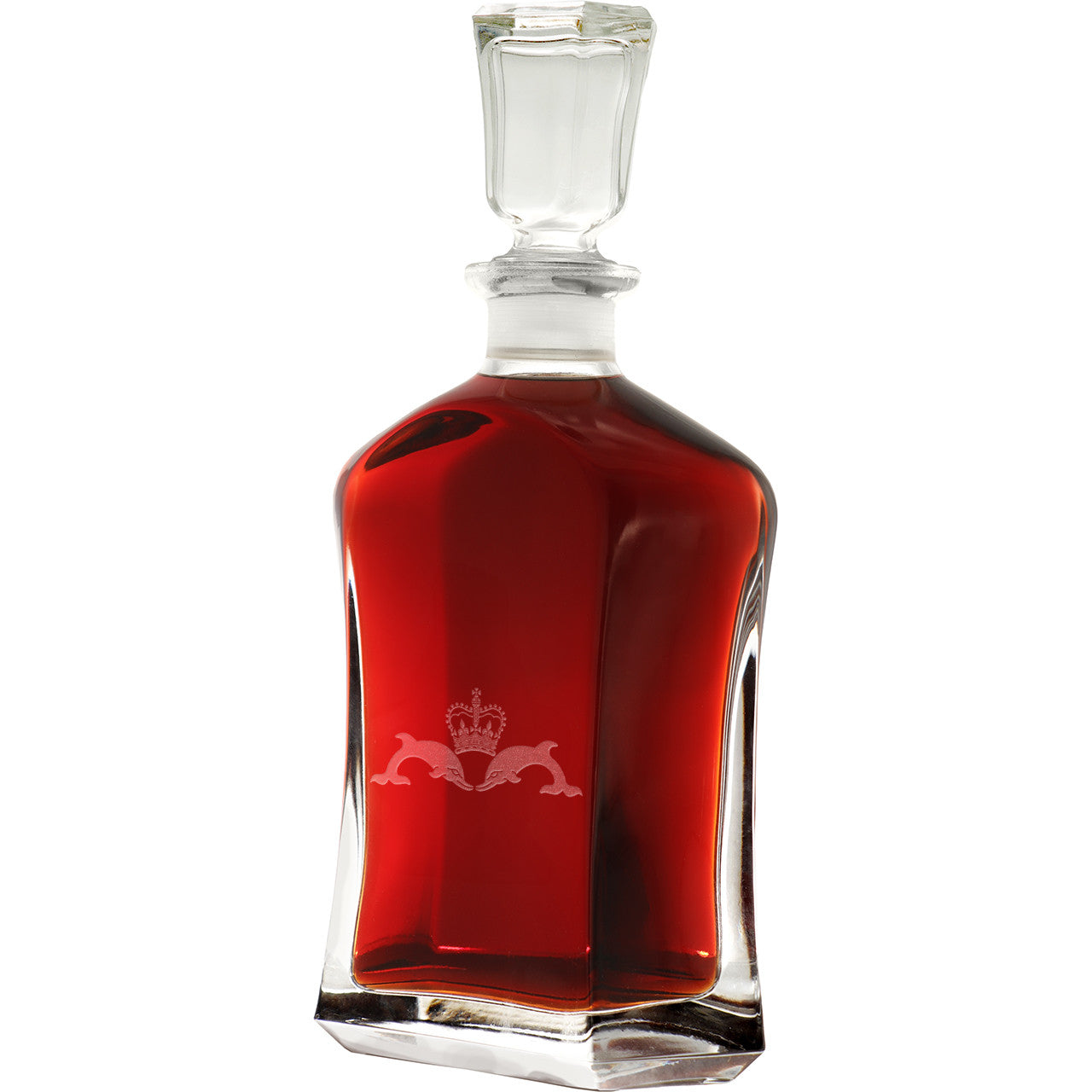 Experience the elegance and craftsmanship of our 750ml Italian glass decanter, complete with a beautifully etched Submariners crest. Whether displayed in your cabinet or on your bar, this decanter adds a touch of sophistication to any setting. www.defenceqstore.com.au