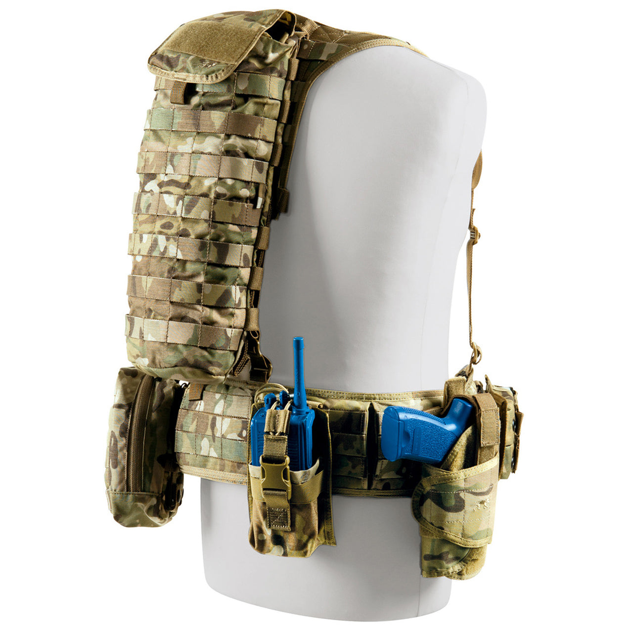 Go full capacity for your hydration needs with the Tasmanian Tiger Tactical Bladder Pouch 3LT - designed to securely and safely store up to 3 L of water and equipped with Universal MOLLE for easy attachment. Take your thirst-quenching to the next level! www.defenceqstore.com.au attached to equipment