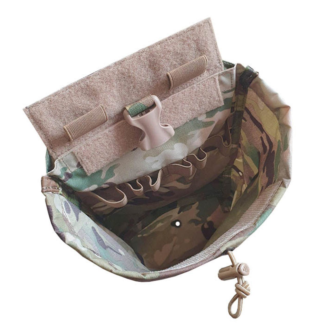 The Tactical Exploitation Dump (TED) is a light weight multi purpose dump pouch designed with tactical entry and exploitation teams in mind. Attaches to any SORD platform with a velcro sandwich closure on the bottom edge. The dump can be rolled up and stowed with a single 25mm side release buckle, easily deployed with a single action. www.defenceqstore.com.au