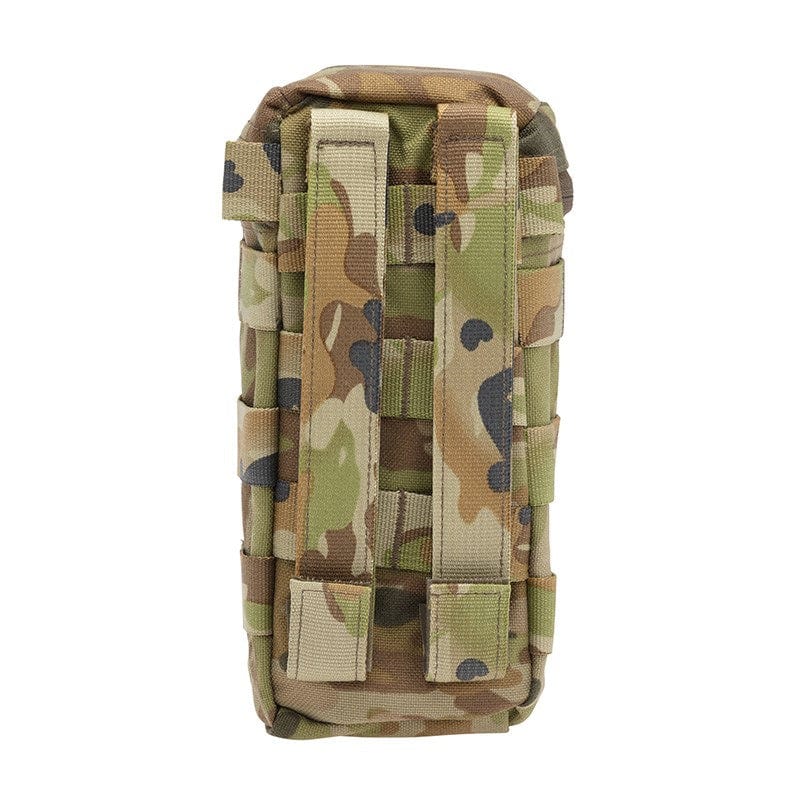 The Tactical 1 Litre Flask Pouch can accommodate the most 1 Litre flask or the Nalgene one litre wide mouth water bottle. The horizontal wrap around zip opening allows the user to easily access and stow their water bottle. www.defenceqstore.com.au