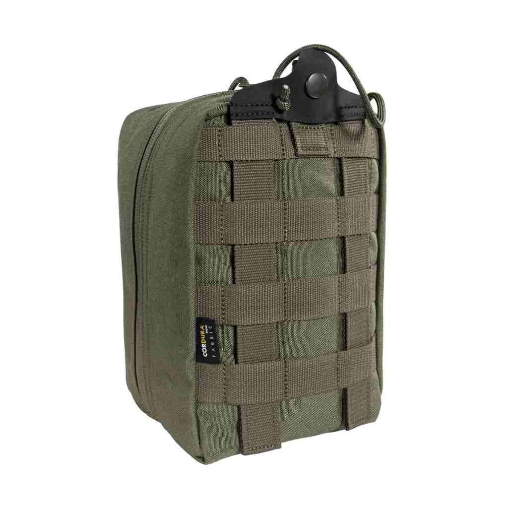 Rescue bag for quick first aid treatment. With integrated scissors pouch on the outside. www.defenceqstore.com.au