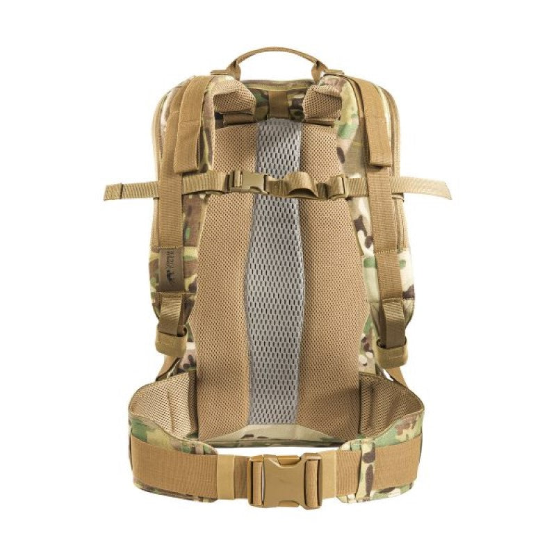 The Tasmanian Tiger Modular Radio Pack Multicam features exterior pouches and a front flap with a zippered pocket. The included removable hip belt can also double as a Warrior Belt, while the radio holder can be easily adjusted for height and width. Top zippered openings provide quick access, while the shoulder straps include cable guides and ports. www.defenceqstore.com.au