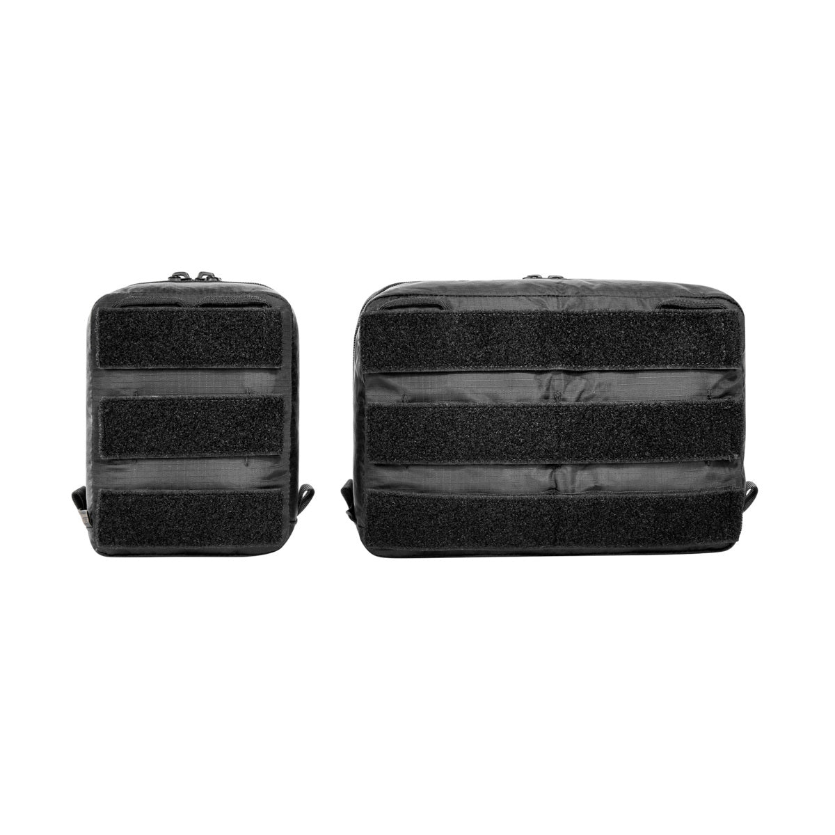 Robust set of bags for attachment to hook-and-loop fleece surfaces. With transparent lid made of mesh material and hook and loop strips on the back. www.defenceqstore.com.au