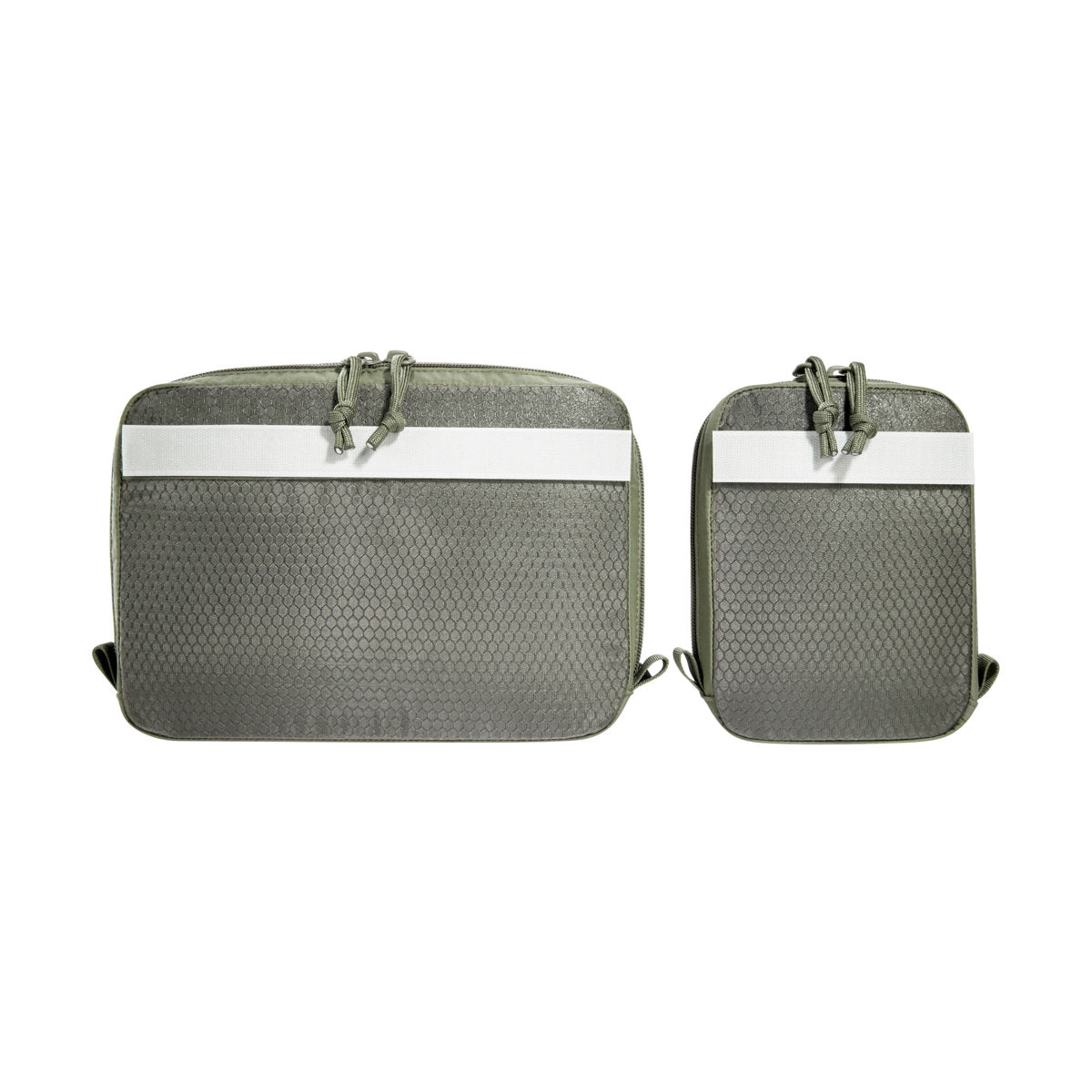 The pouches have a transparent lid made of mesh material and hook-and-loop strips on the back. They can be easily mounted on hook-and-loop surfaces or in the modular TT backpacks. www.defenceqstore.com.au