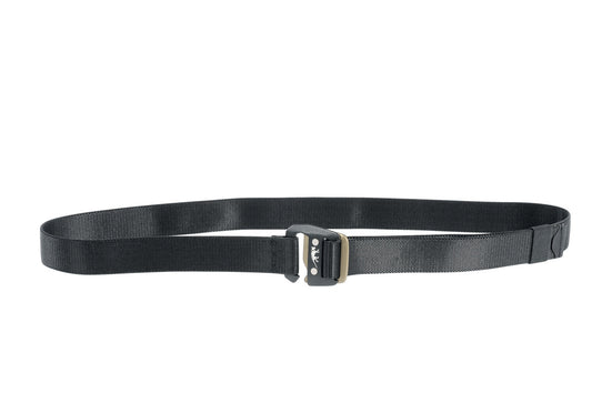 Due to the revised width, this EDC belt is ideal in combination with IWB holsters, lanyards and belt loops. The TT Stretch Belt 32mm scores further points with elastic Spandex Webbing and with a powerful hook buckle from resistant aluminum. www.defenceqstore.com.au