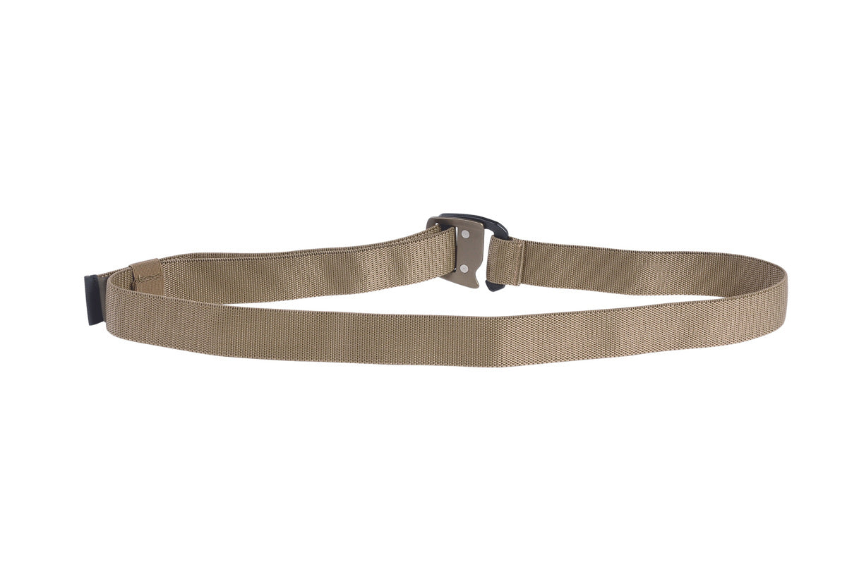 Due to the revised width, this EDC belt is ideal in combination with IWB holsters, lanyards and belt loops. The TT Stretch Belt 32mm scores further points with elastic Spandex Webbing and with a powerful hook buckle from resistant aluminum. www.defenceqstore.com.au