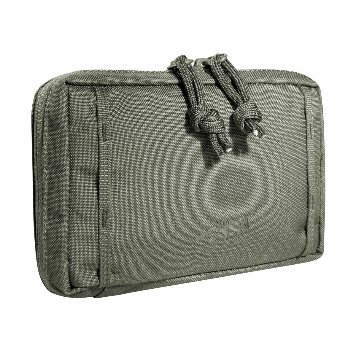 Accessory pouch with 10 x 15 x 4cm dimensions, a large opening and MOLLE reverse system. The inside features are a mesh pocket and elastic loops. www.defenceqstore.com.au