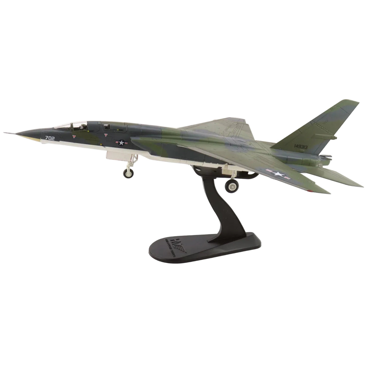 This 1/72 scale RA-5C Vigilante represents a rare piece of Cold War naval aviation history. Aircraft 149313, assigned to RVAH-6 ‘Fleurs’ reconnaissance squadron aboard USS Constellation, features an experimental paint scheme from 1966 operations. www.defenceqstore.com.au