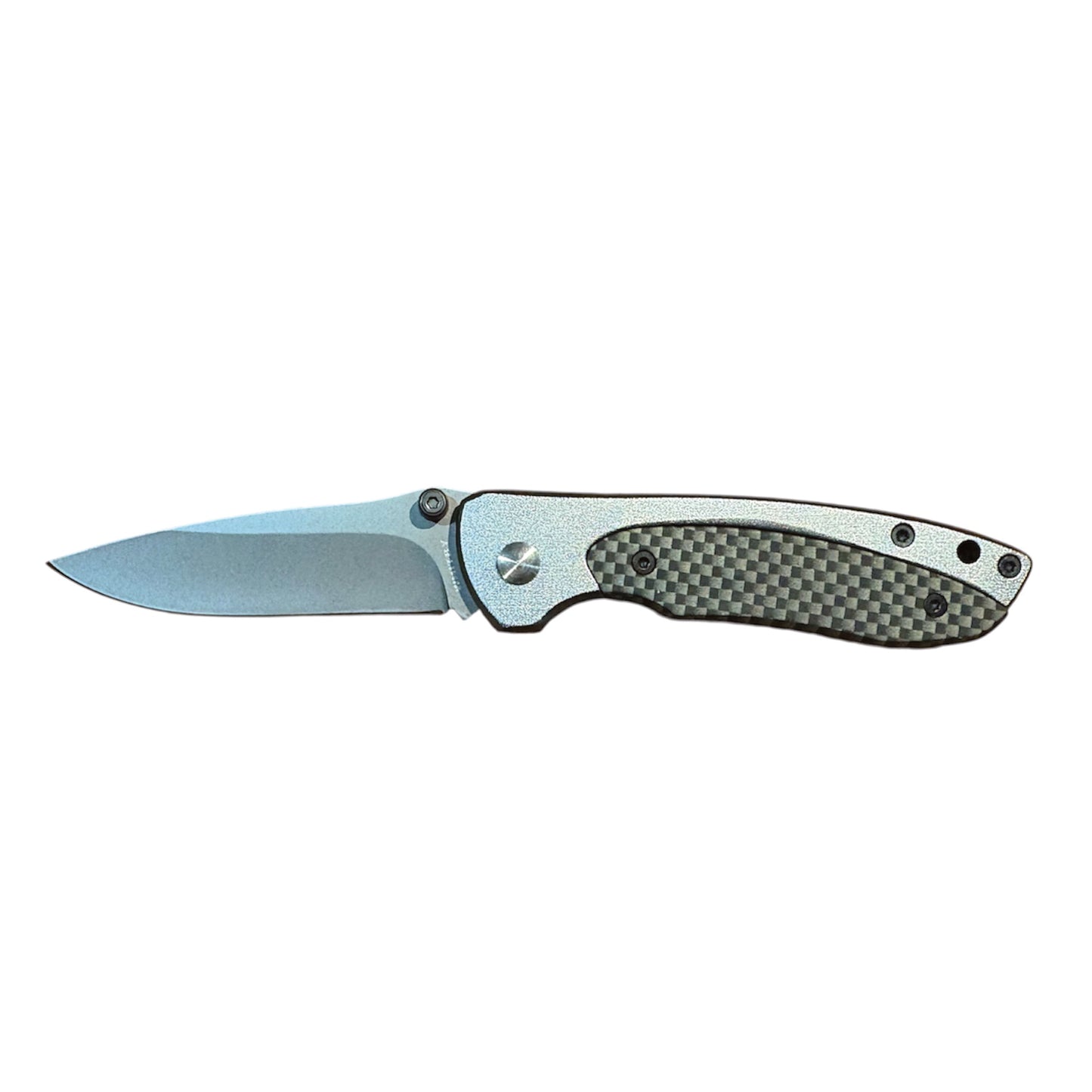 This Whitby Knife features a sleek aluminium handle with a striking carbon fibre effect, paired with a durable stainless steel blade measuring 6.35cm (2.5"). www.defenceqstore.com.au