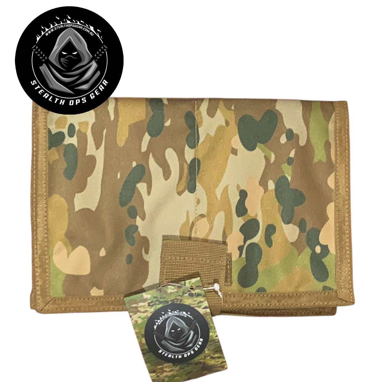 The perfect companion for your Field Survey Notebook is here - the AMCU Survey Notebook Stealth Ops Gear! This notebook cover not only protects your notebook with its elastic loop, but it also has a clear plastic window for maps and additional sleeves for any important papers or objects. Plus, keep your writing utensil within reach with the pen/pencil elastic loop. Upgrade your surveying game with this must-have gear! www.defenceqstore.com.au closed notebook cover sideways amcu