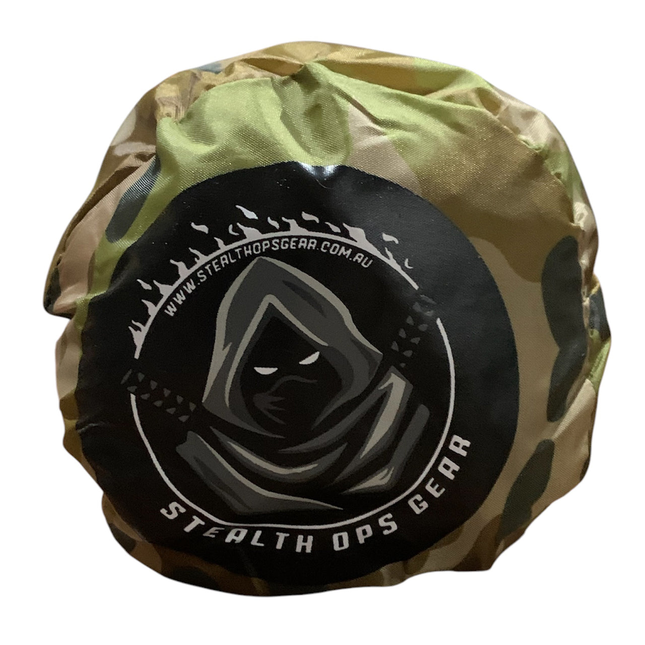 This indispensable gear is ready for any weather, perfect for piquet duty or quick shelter with its clever redesign that combines a poncho and hootchie. It's 100% waterproof and made from 210D nylon coated with polyurethane, featuring a full-size hood with a drawstring and snap closures on the sides. It also comes with a storage pouch and has dimensions of 210 x 145 cm, making it a one-size-fits-all must-have for any outdoor situation. www.defenceqstore.com.au