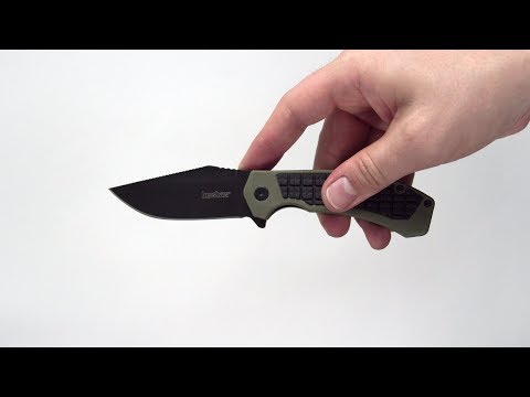 This is the one you add to your truck box, toss in your go-bag, or slip into the pocket of your tactical pants. Everything about it says, “practical, reliable, and sturdy.” This right-sized knife fits comfortably in the hand, but also offers a bigger blade than you might expect. The broad blade provides efficient slicing while the clipped point delivers good piercing capability. www.defenceqstore.com.au