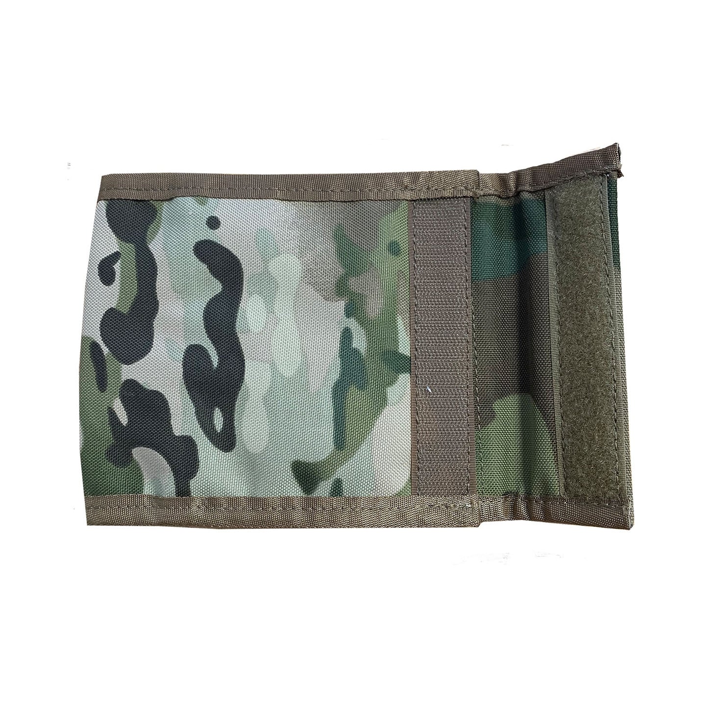 Made from heavy duty 900D fabric with dual coat waterproofing, this standard military issue sized wallet is a tough cookie  It is compatible with both the 20 & 40 page viewee Twoee and features a velcro closure with slots for pens and pencils