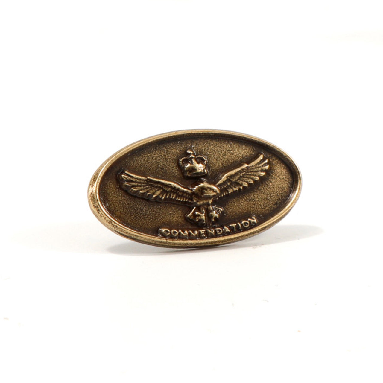 This Replica Air Force Commendation Gold to help protect your originals. This miniature commendation is perfectly sized and available now ready for wear. Order yours today and keep your original miniature commendations safe.  Specifications:  Material: Gold-plated zinc-alloy Colour: Gold Size: Miniature www.defenceqstore.com.au