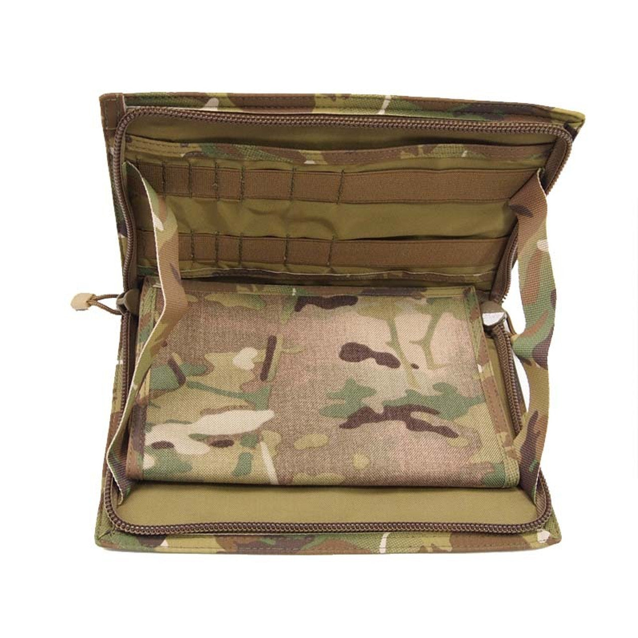 This Commander Panel allows the use of maps and other navigational items on a flat clean, protected surface. Six PALS columns wide on the front means there is sufficient space for the attachment of extra pouches. The Commander Panel also comes with a removable transparent map pouch and elastic loops to hold pens, compass, protractor etc. Specifications: Colour: Multicam Size: Large www.defenceqstore.com.au