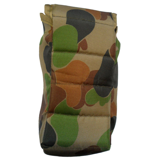 Padded Military style Pouch with Alice clip belt attachment Folded over top closure with Hook & loop. Measurements: 25cm(h) x 9 cm x 8 cm www.defenceqstore.com.au