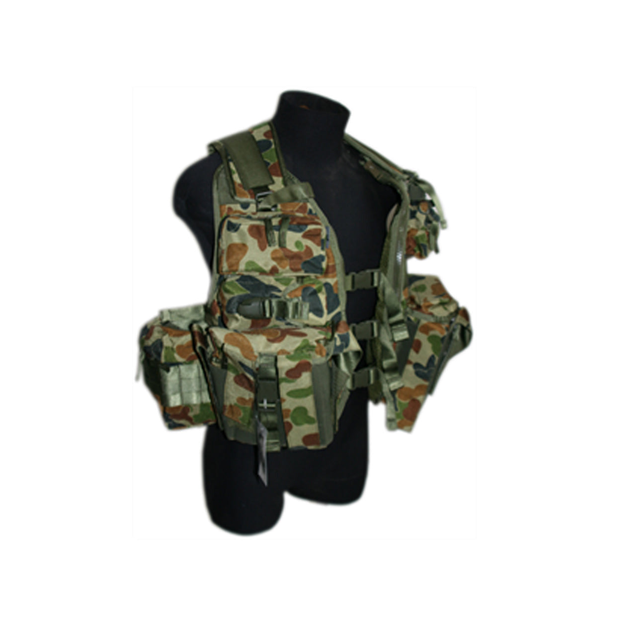 Nothing beats a good vest in the field and this assault vest won't disappoint. This vest has many pockets for magazines and equipment for all your outdoor requirements. Cadets out on patrol and doing bush activities will love this vest and it's adjustable straps means it's one size fits all. www.defenceqstore.com.au